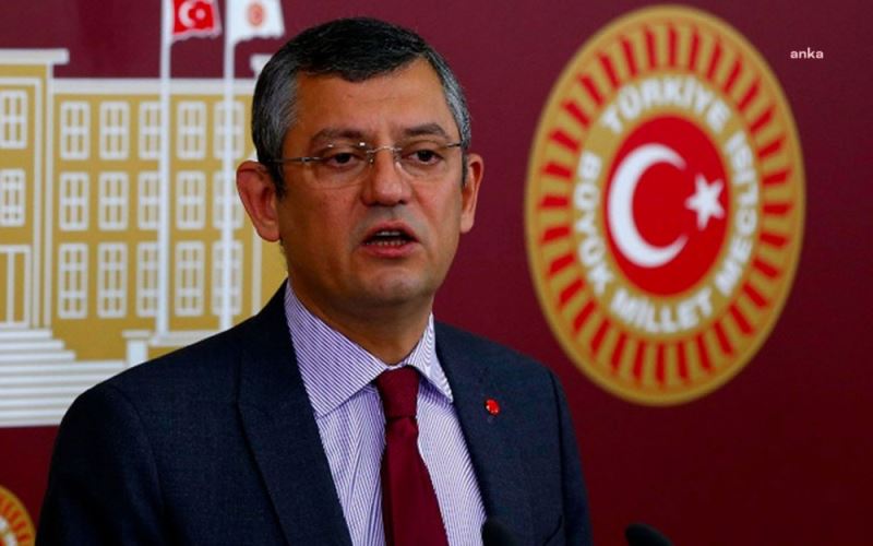 Özgür Özel, Bakan Nebati